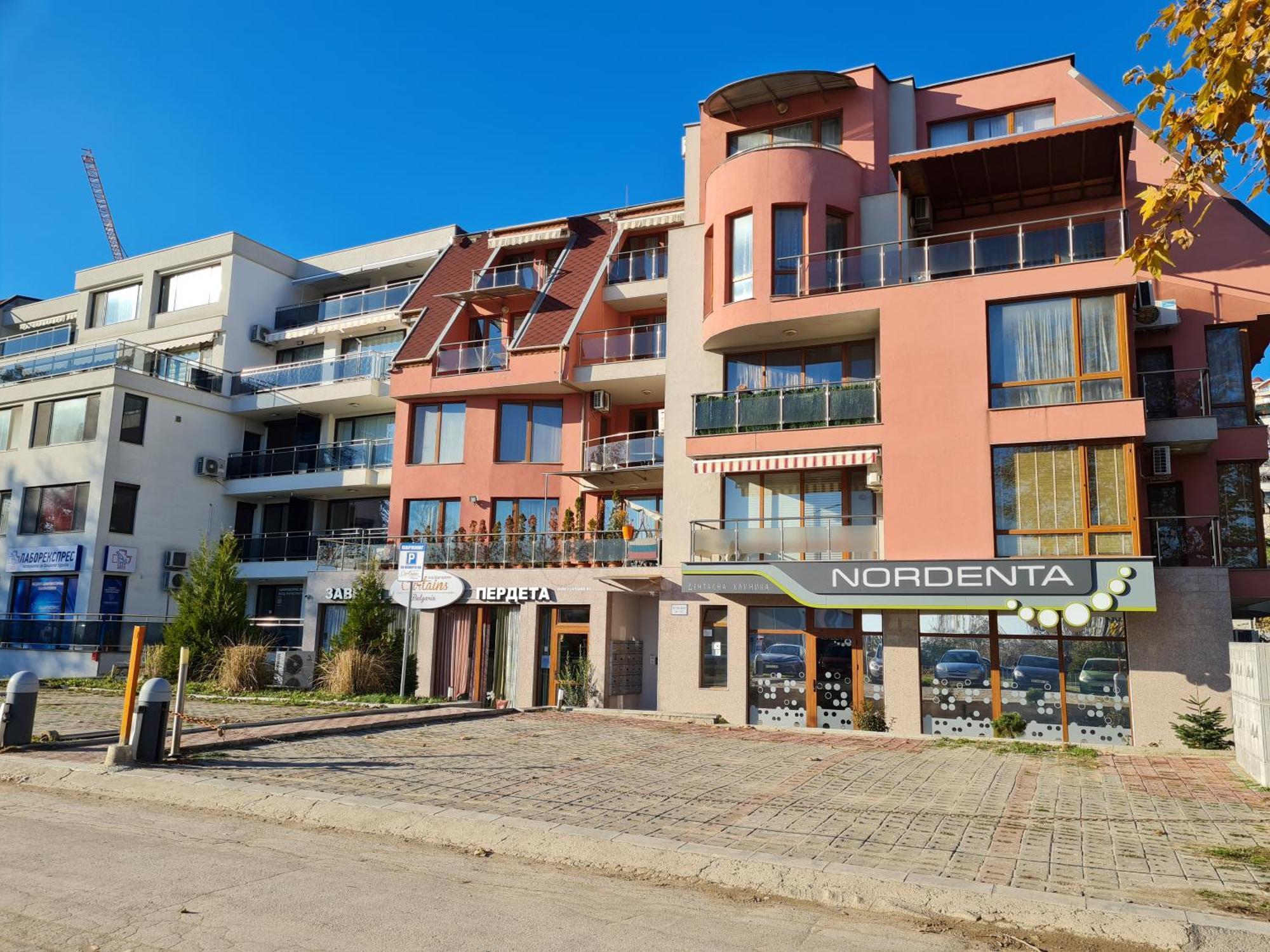 Black Sea Brееze Apartment Varna Bagian luar foto