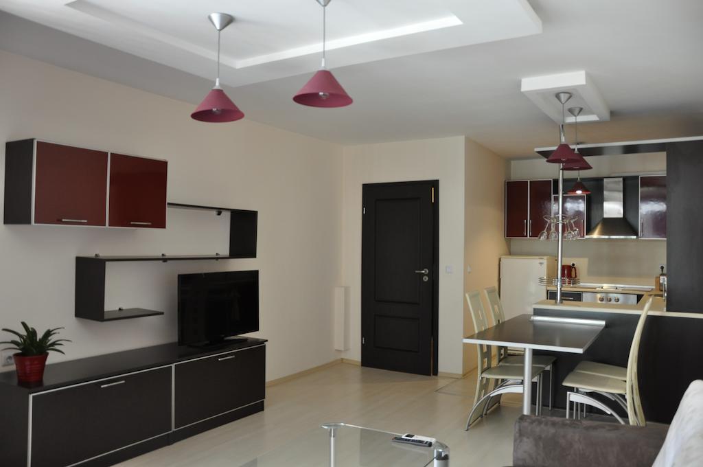 Black Sea Brееze Apartment Varna Ruang foto